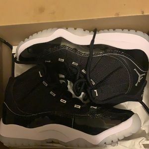 Jordan Retro 11 ( Jubilee )